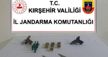 Kırşehir'de Ruhsatsız Silah Operasyonu: 2 Tabanca ve 167 Fişek Ele Geçirildi