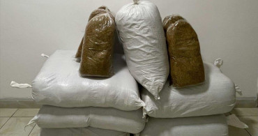 Kırşehir'de Yolcu Otobüsünde 230 Kilogram Kaçak Tütün Yakalandı