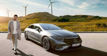 Kıvanç Tatlıtuğun Mercedes reklamı sosyal medyayı salladı İşte çok konuşulan o reklam