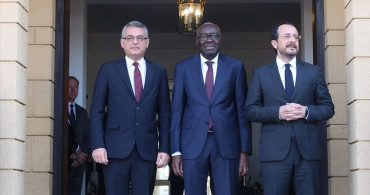 KKTC Cumhurbaşkanı Erhürman ve GKRY Lideri Hristodulidis Ara Bölgedeki Toplantıda Bir Araya Geldi