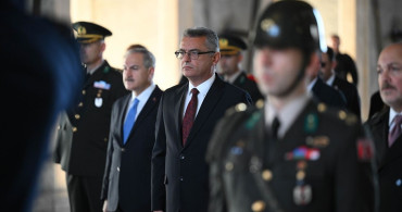 KKTC Cumhurbaşkanı Tufan Erhürman Anıtkabir'i Ziyaret Etti