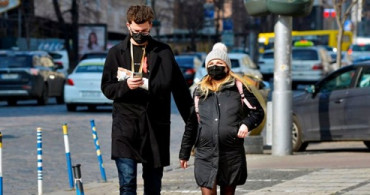 KKTC'de Sokakta Maske Takma Zorunluluğu Getirildi