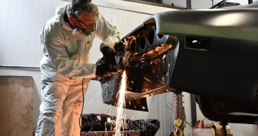 Klasik Otomobilleri Yenileyen Usta: Ziya Gürkan'ın Hikayesi