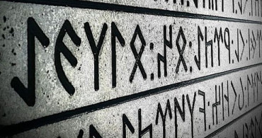 Klavyede Göktürkçe Türk Yazımı