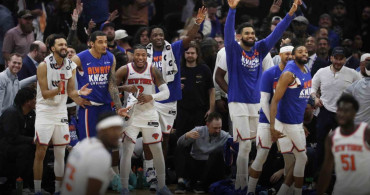 Knicks, 27 Yıl Aradan Sonra NBA Finaline Yükseldi