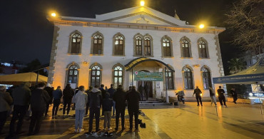 Kocaeli, Sakarya ve Düzce'de Kadir Gecesi Coşkusu