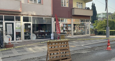 Kocaeli'de Çatlak Kolon Nedeniyle 3 Bina Tahliye Edildi