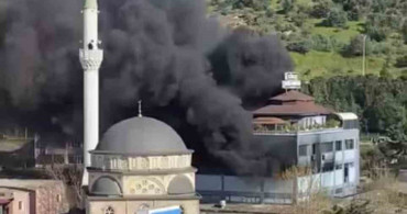 Kocaeli'de Fabrika Yangını Kontrol Altına Alındı