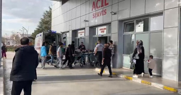 Kocaeli'de inşaat işçileri iskeleden düştü, hastaneye kaldırıldı