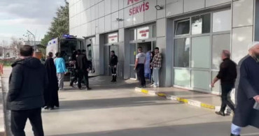 Kocaeli'de inşaatta iskeleden düşen 2 işçi yaralandı