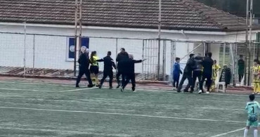 Kocaeli'de Kadın Hakeme Saldırı Girişimi