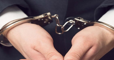 Kocaeli'de Tehditle Fuhuş Yaptıran Şahıs Tutuklandı  