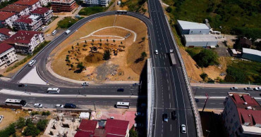 Kocaeli'de Yeni Köprülü Kavşak Hizmete Girdi
