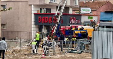 Kocaeli'deki 7 Katlı Apartman Çöktü: Enkaz Kaldırma Çalışmaları Devam Ediyor