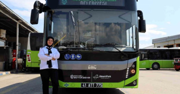 Kocaeli'nin Kadın Otobüs Şoförleri: Anne Şefkatiyle Ulaşımı Taşıyorlar