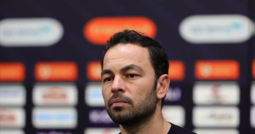 Kocaelispor Teknik Direktörü Selçuk İnan: Mücadelede Takımımın Yanındayım