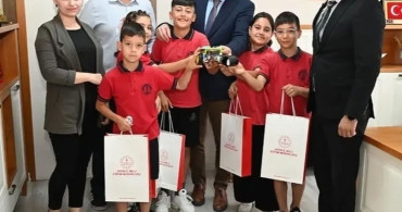 Koçarlı'nın 'Neşe Robot'u Türkiye Üçüncüsü Oldu