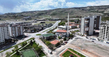 Kocasinan Belediye Başkanı Çolakbayrakdar, Hayırseverliği Öne Çıkardı