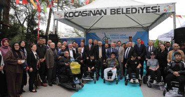 Kocasinan'da Engelli Bireylere Akülü Araç Dağıtımı Yapıldı