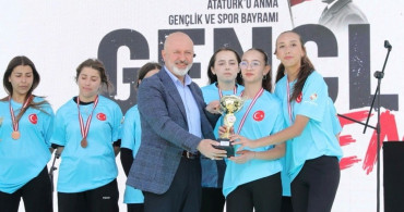 Kocasinan'da Gençlik Şöleni Coşkusu