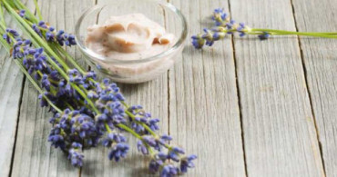 Koltuk Altı Deodorantını Kendiniz Yapın