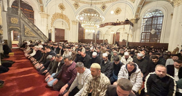 Konya, Aksaray, Karaman ve Afyonkarahisar'da İlk Teravih Namazı Kılındı