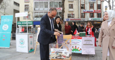 Konya'da Çocuklar İçin Kütüphaneler Kuruluyor
