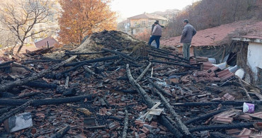 Konya'da İki Ev Alevlere Teslim Oldu