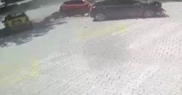 Konya'da ticari taksinin anne ve kızına çarptığı kaza anı görüntüleri ortaya çıktı