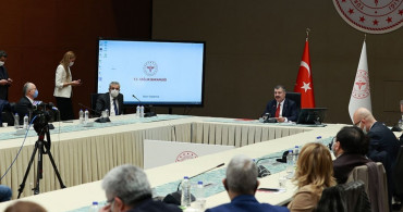 Koronavirüs Bilim Kurulu Bugün Toplanıyor! Maskelere Veda Ediyor Muyuz?
