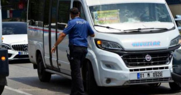 Koronavirüs Testi İçin Cezaevinden Çıkan Eşini Hastaneden Kaçırdı