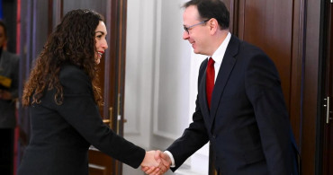 Kosova Cumhurbaşkanı Osmani, Türkiye'nin Priştine Büyükelçisi Angılı'yı Kabul Etti