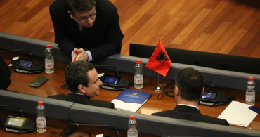 Kosova'da Erken Genel Seçim Beklentisi