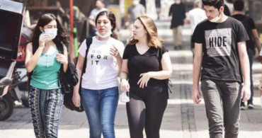 Kovid-19’a Yakalanan Gençlerin Oranı Her Geçen Gün Artıyor