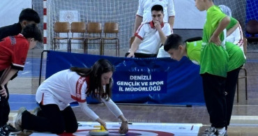 Köyceğiz Toparlar Ortaokulu Floor Curling'de Tarihi Başarı Elde Etti