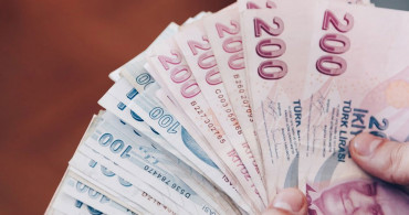 Kredi ve Kredi Kartı Borcu Olan Kişiler Ne Yapmalı?