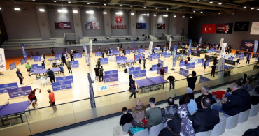 Küçükçekmece'de 2. Geleneksel Açık Masa Tenisi Turnuvası Heyecanı