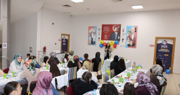 Küçükçekmece'de Anneler Günü Coşku ile Kutlandı