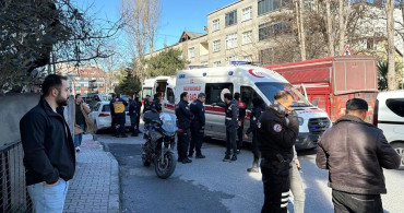 Küçükçekmece'de Polis Memurlarına Saldırı: Zanlı Yakalandı