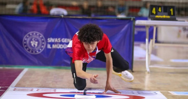 Küçükler Floor Curling Türkiye Şampiyonası Sivas'ta Başlıyor