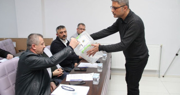 Kula Belediyesi Meclis Toplantısında CHP Destek Bulamadı