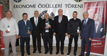 Kula ve Selendi İş İnsanlarına Kent Ekonomi Ödülleri