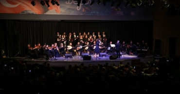 Kültürel Mirası Yaşatan Öğretmenler Konser Verdi