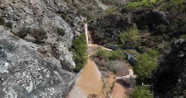 Kuraklığın Ardından Yeniden Hayat Bulan Şelale