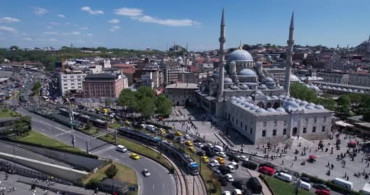 Kurban Bayramı Öncesi Eminönü'nde Alışveriş Yoğunluğu