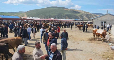 Kurban Pazarı Hareketlendi: Fiyatlar Yükselişte