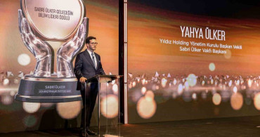 Küreselleşen Sabri Ülker Geleceğin Bilim Lideri Ödülü Şili'ye Gitti