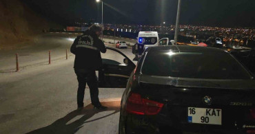 Kuru Sıkı Tabancayla Havaya Ateş Açan Şahıs, Yunus Timleri Tarafından Yakalandı