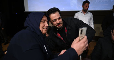 Kuruluş Orhan Oyuncuları Külliye'de