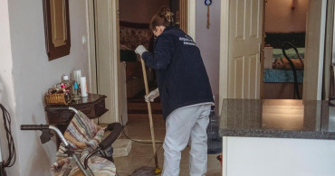 Kuşadası Belediyesi’nin Evde Bakım Birimi İhtiyaç Sahiplerine Destek Oluyor